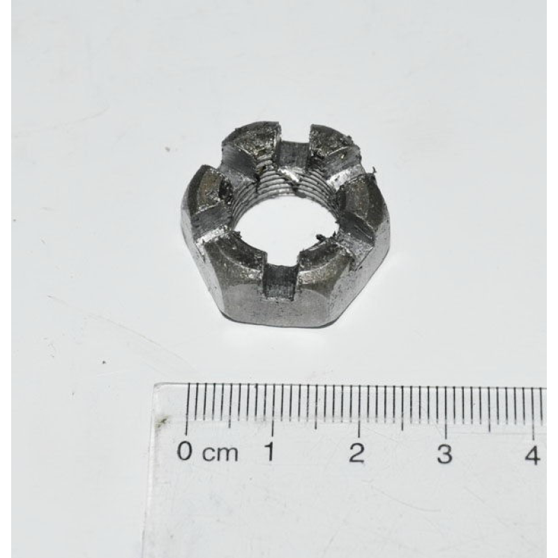 Гайка (ЮМЗ, Д-65) 45-1604083 Гайка (ЮМЗ, Д-65) 45-1604083